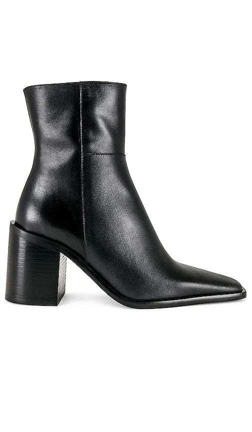 ALOHAS Julie Boot in Black