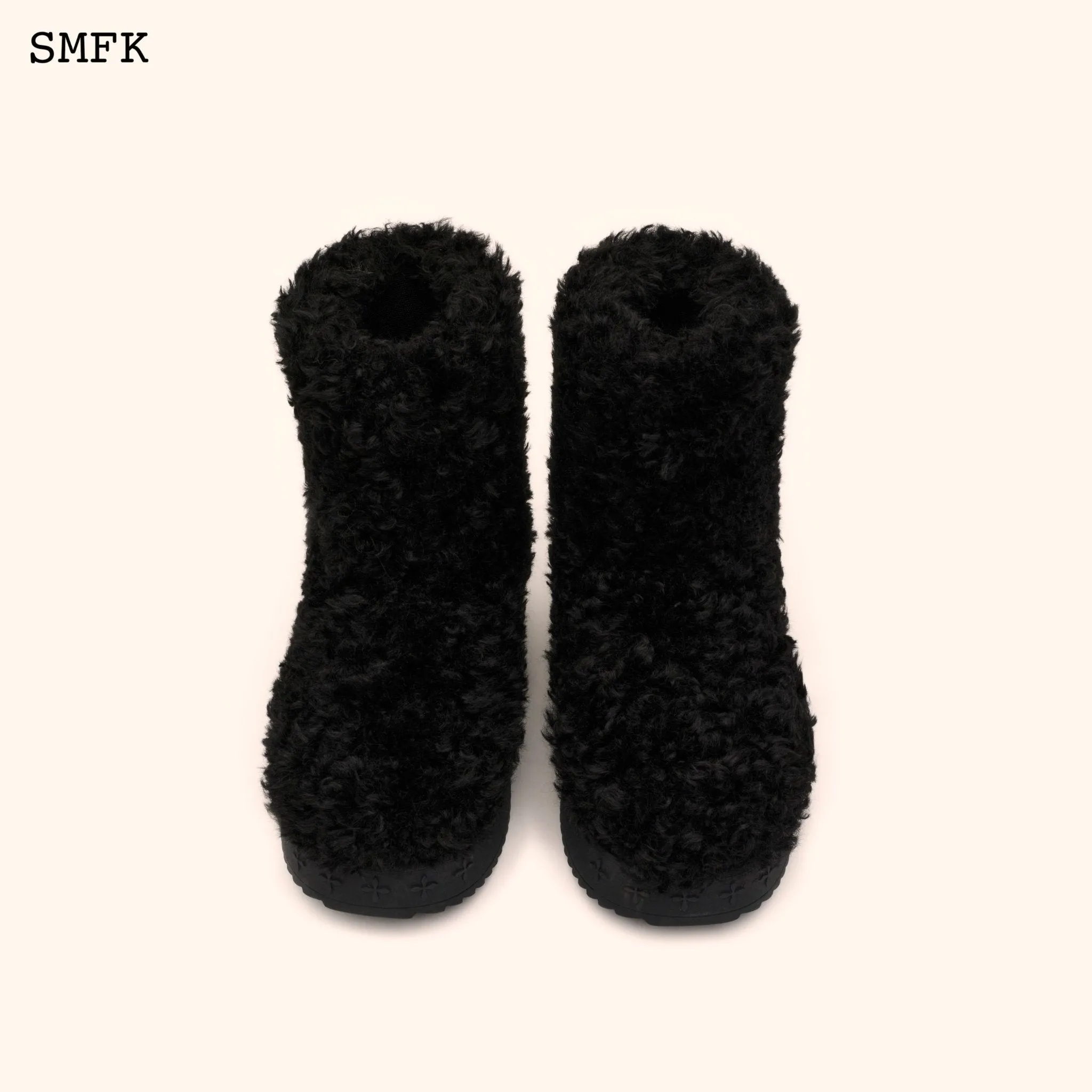 Compass Woolly Black Fluffy Boots