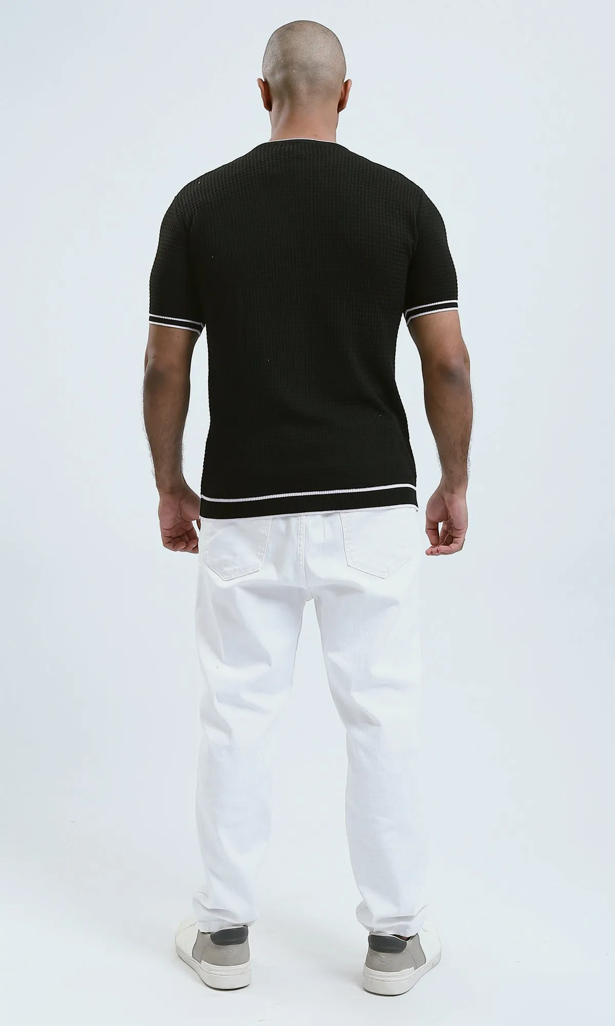 O190389 Solid Slip On Black Comfy Cotton Tee